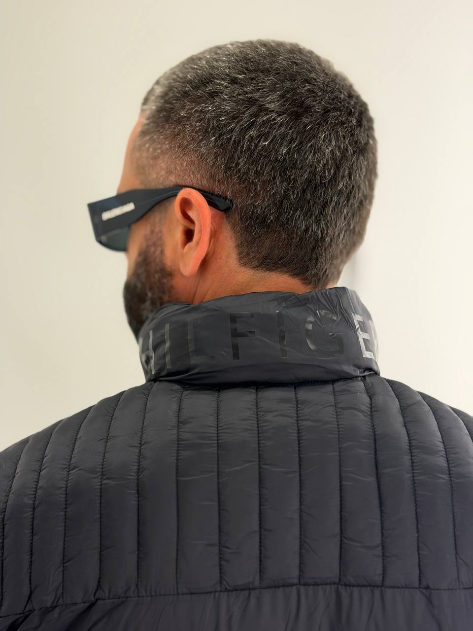 TOMMY HILFIGER 🏷️ 61$