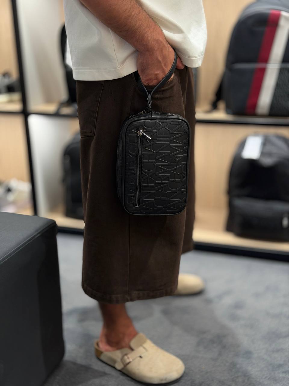 ARMANI EXCHANGE 🏷️ 97$