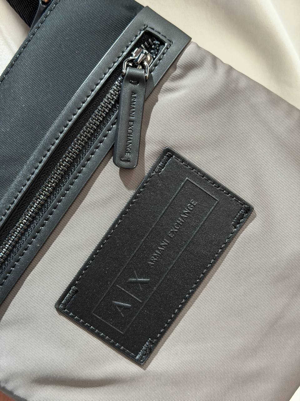 ARMANI EXCHANGE 🏷️ 61$