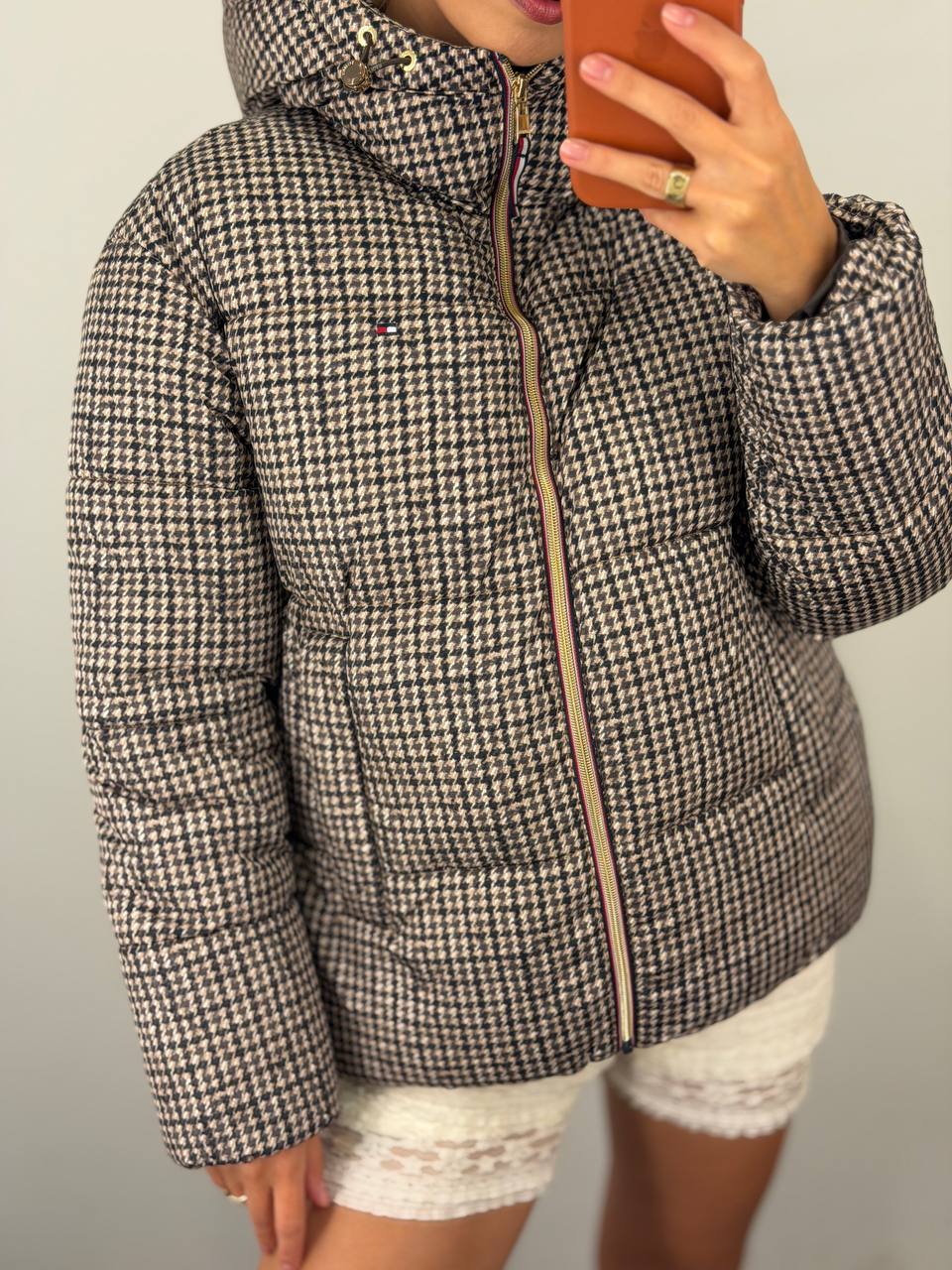 TOMMY HILFIGER 🏷️ 90$