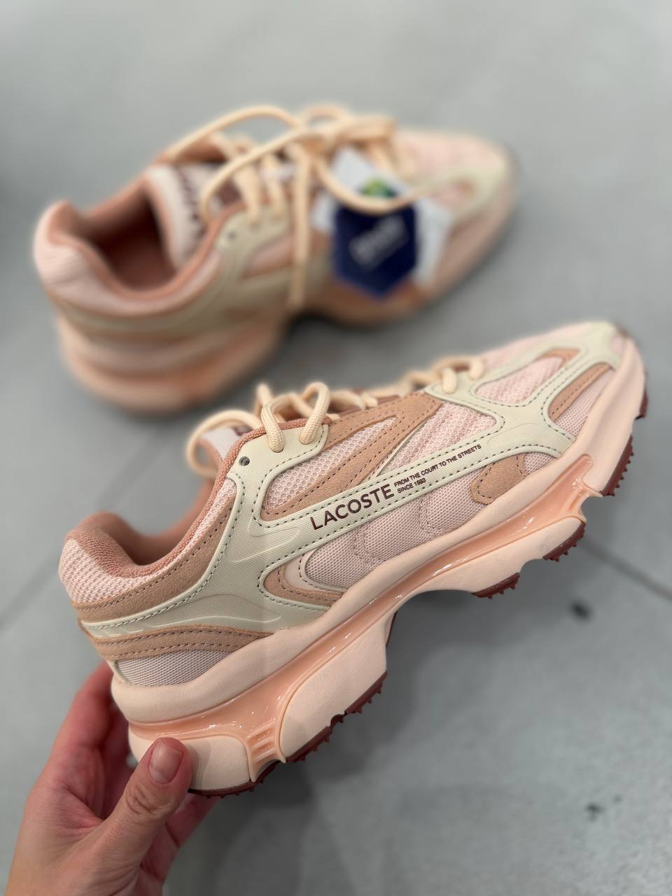 LACOSTE 🏷️ 53$
