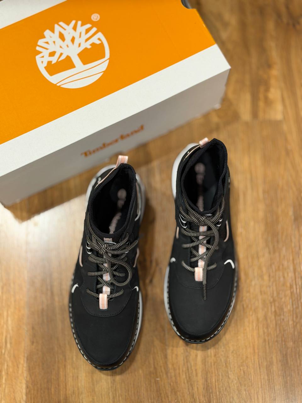 TIMBERLAND 🏷️ 60$