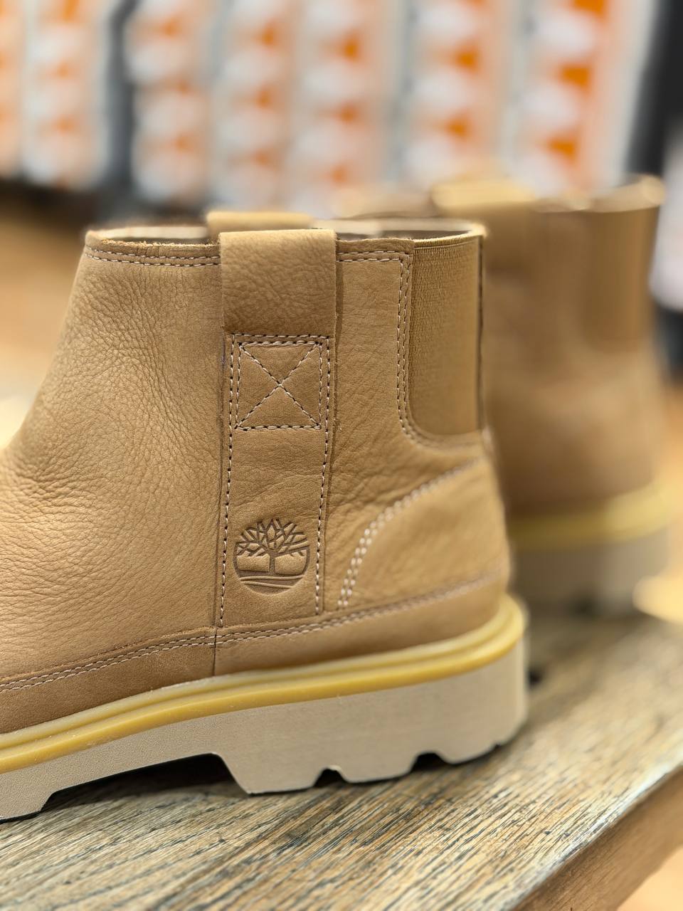 TIMBERLAND 🏷️ 100$