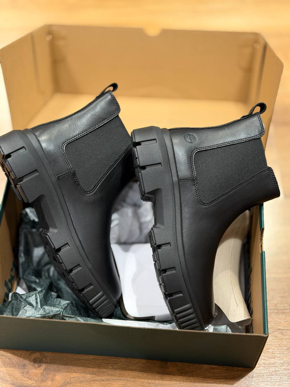 TIMBERLAND 🏷️ 108$