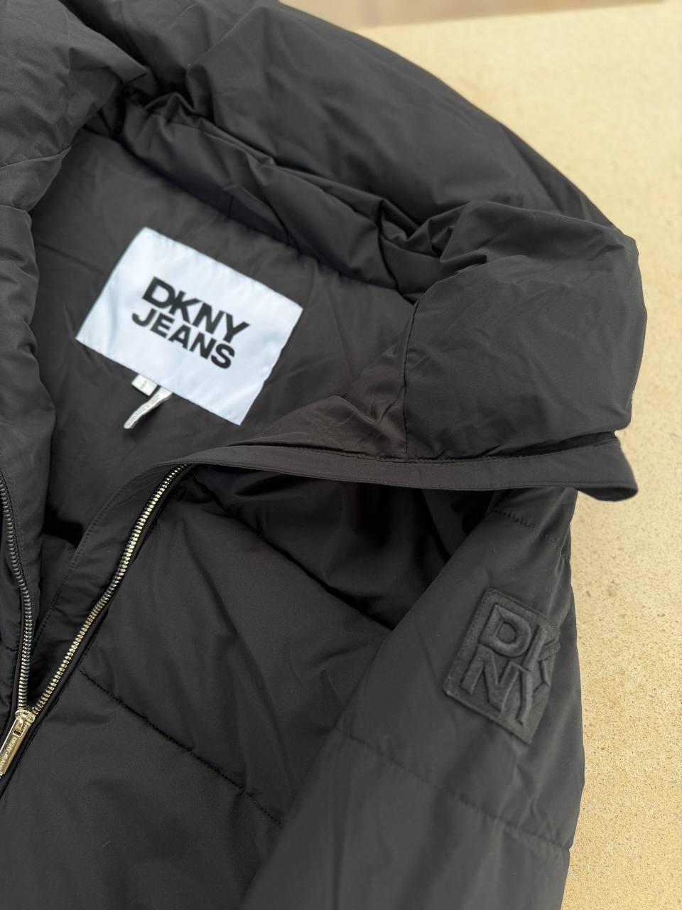 DKNY 🏷️ 59$