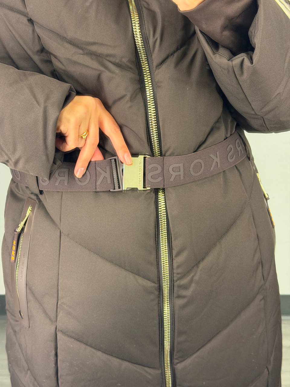 MICHAEL KORS 🏷️ 112$