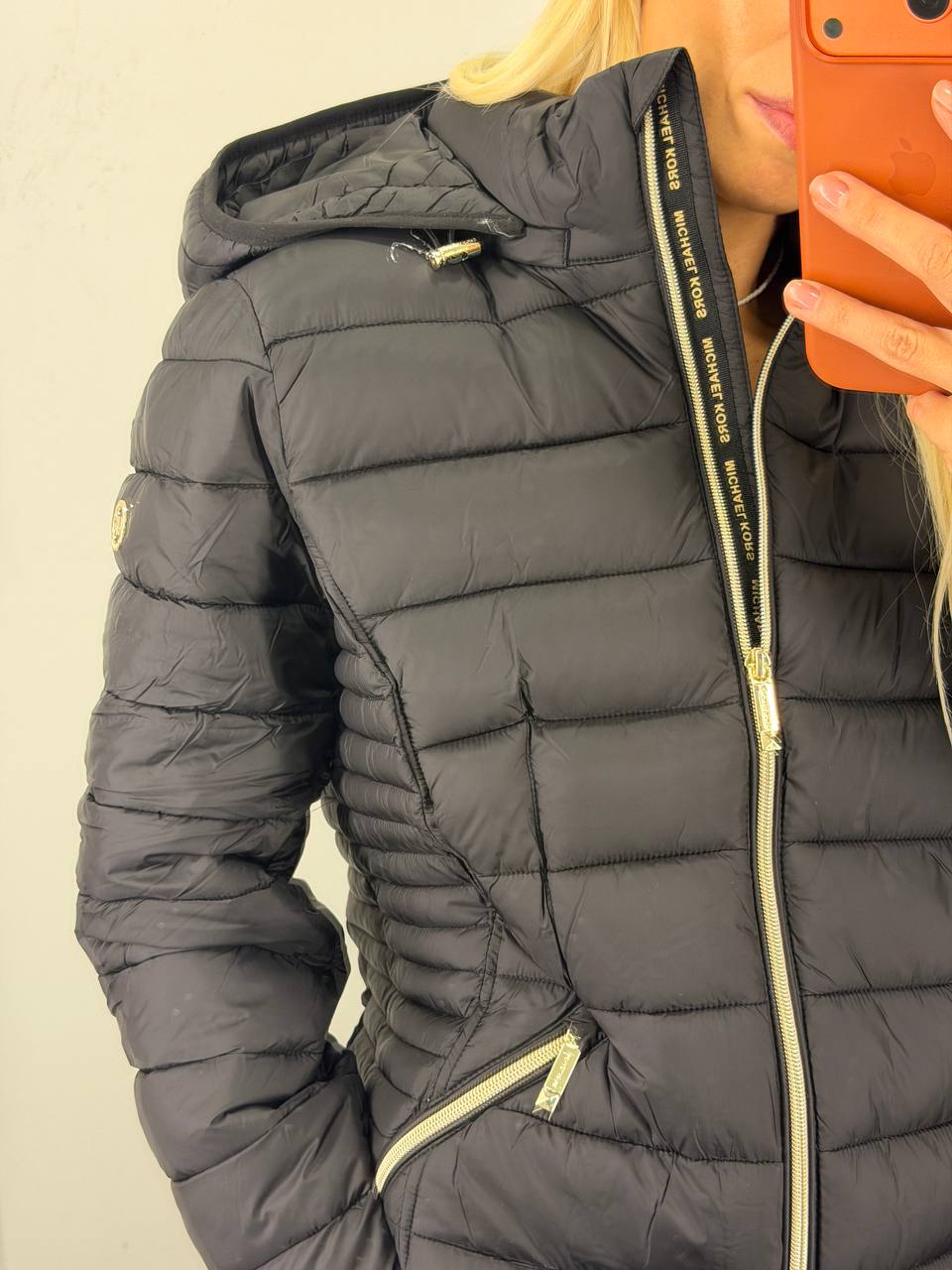 MICHAEL KORS 🏷️ 81$