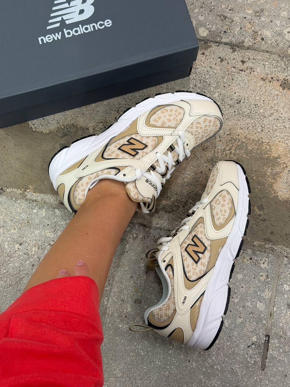 NEW BALANCE 🏷️ 84$