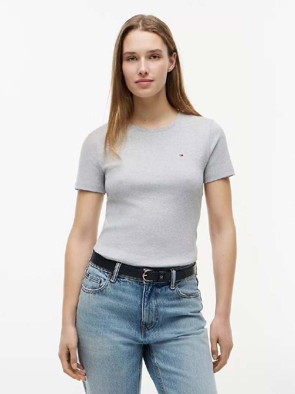 TOMMY HILFIGER 🇺🇸