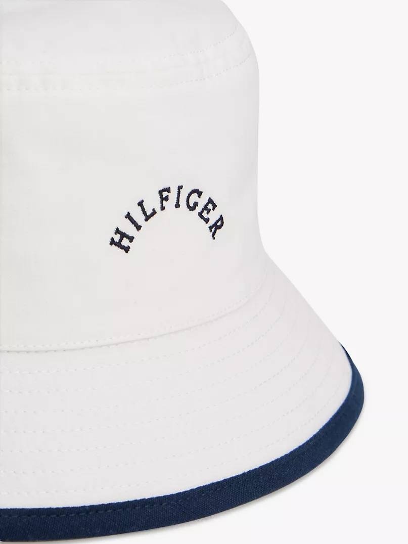 Tommy Hilfiger 🇺🇸