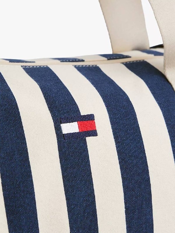 Tommy Hilfiger 🇺🇸