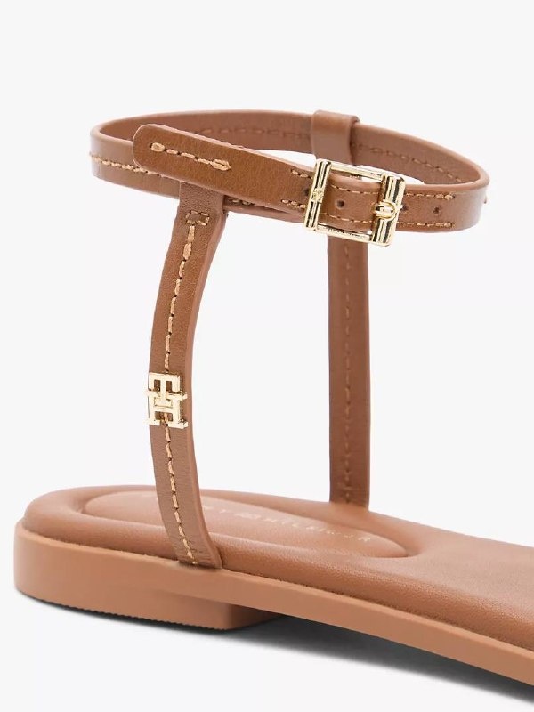 Tommy Hilfiger 🇺🇸