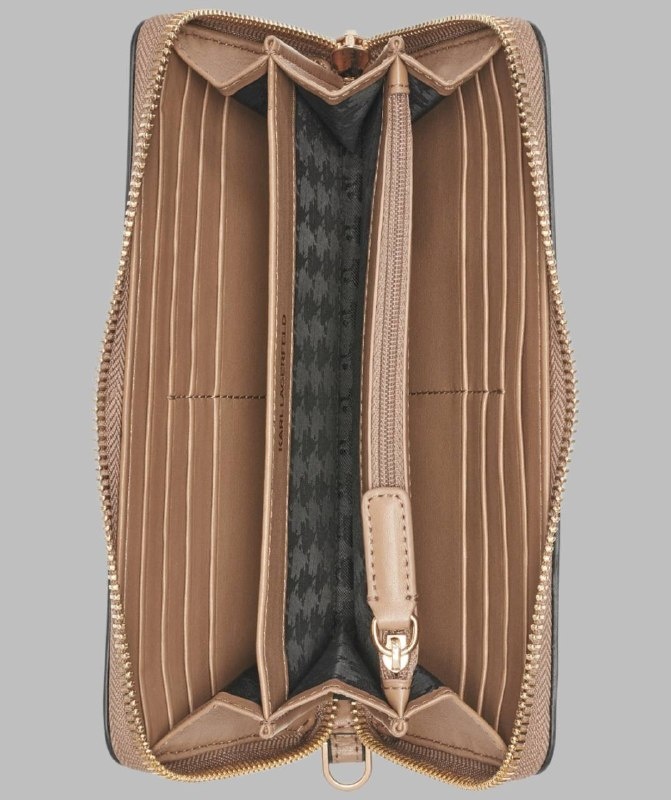 KARL LAGERFELD 🇺🇸