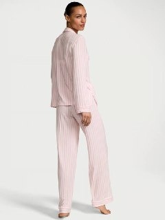 VICTORIA’S SECRET 🇺🇸