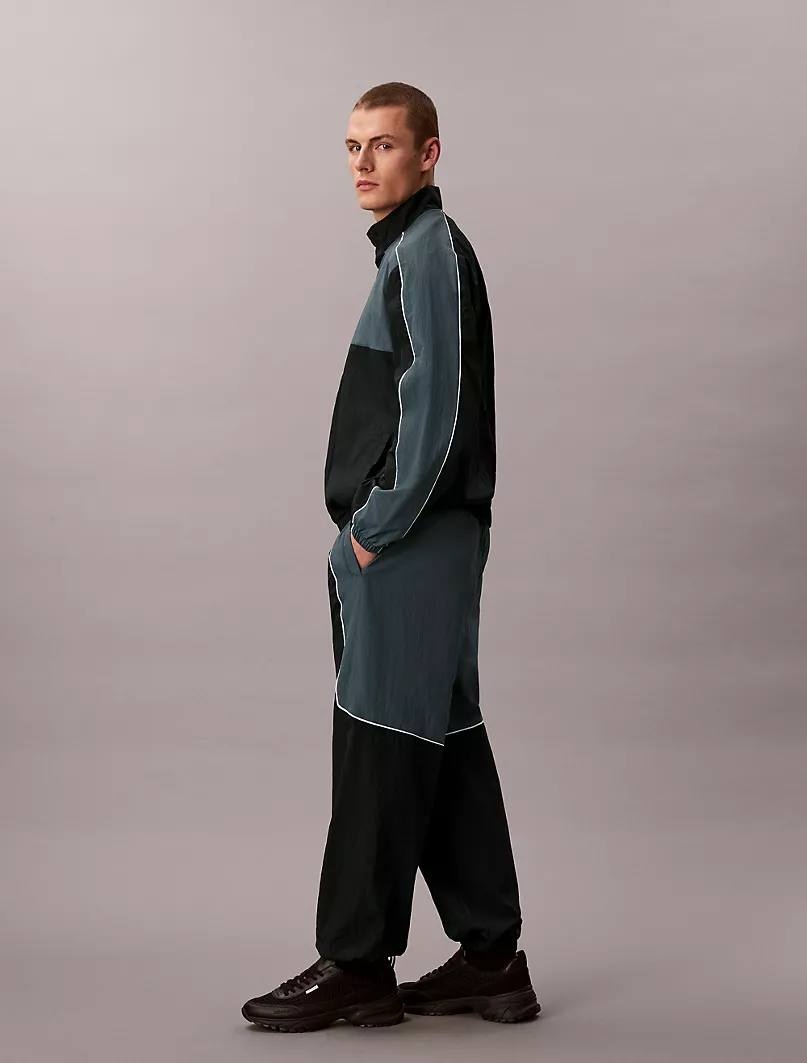 Calvin Klein 🇺🇸