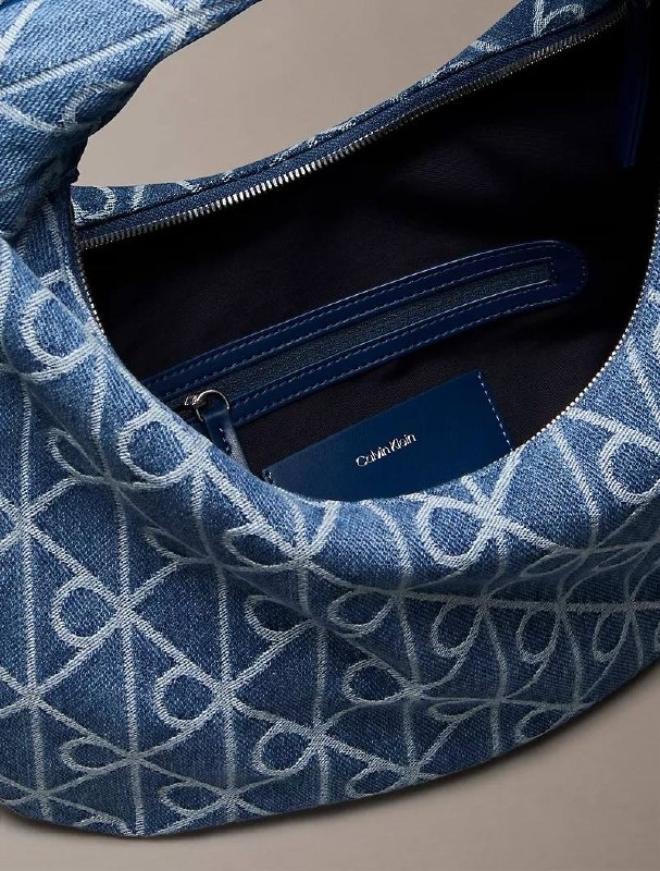 Calvin Klein 🇺🇸