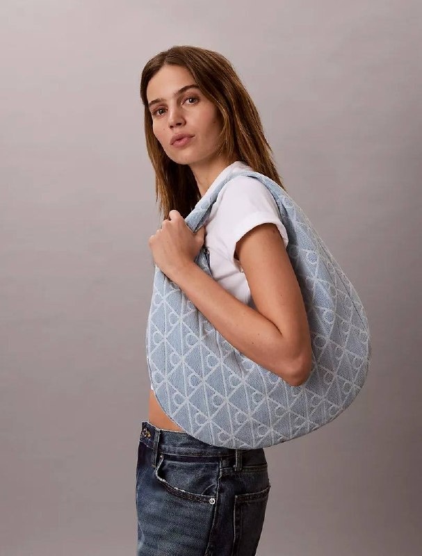 Calvin Klein 🇺🇸