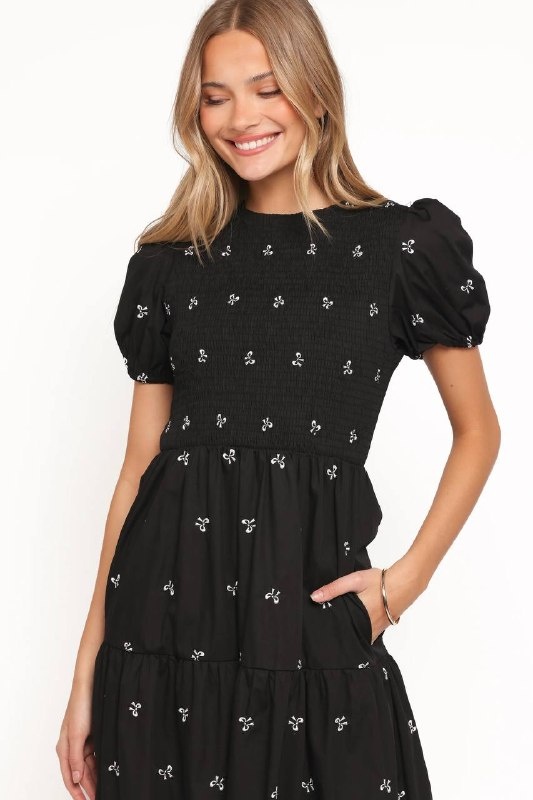 Petal and Pup 🇺🇸