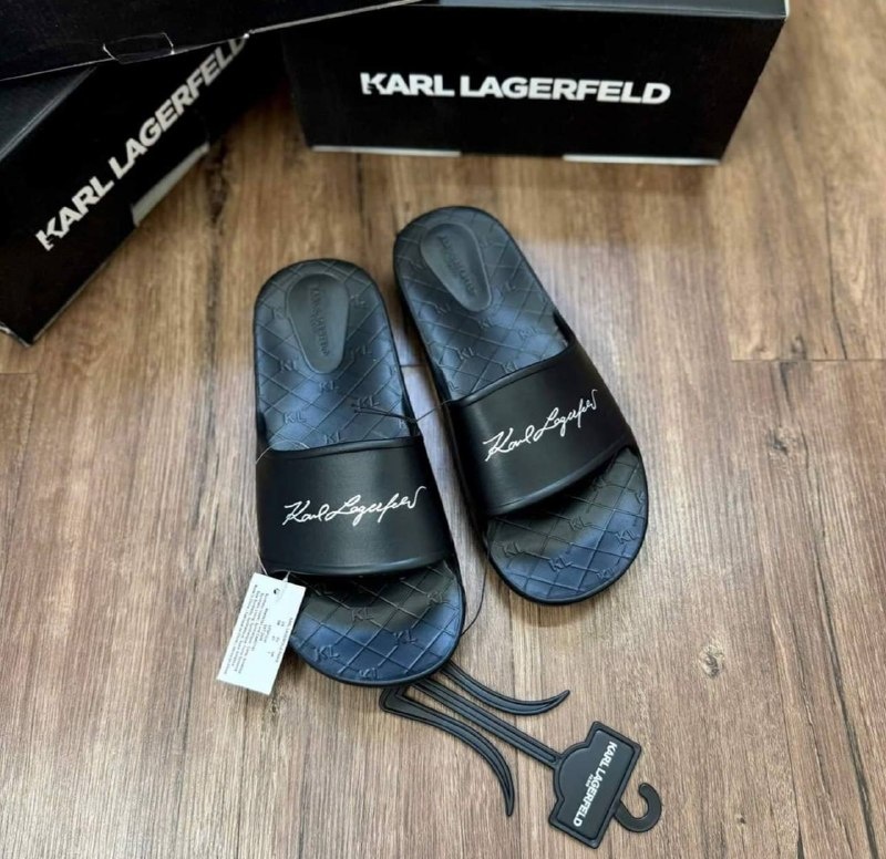 Karl Lagerfeld 🇺🇸