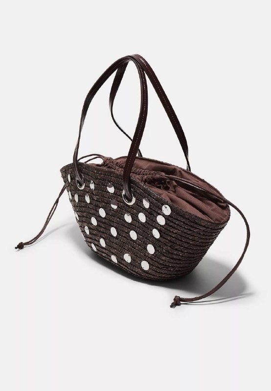 Stradivarius 🇪🇸