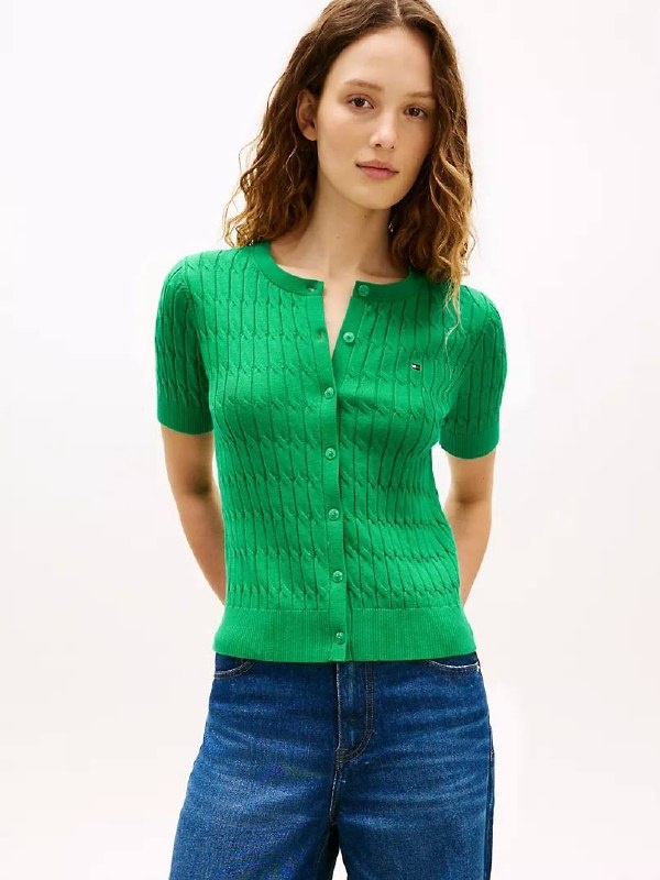 TOMMY HILFIGER 🇺🇸