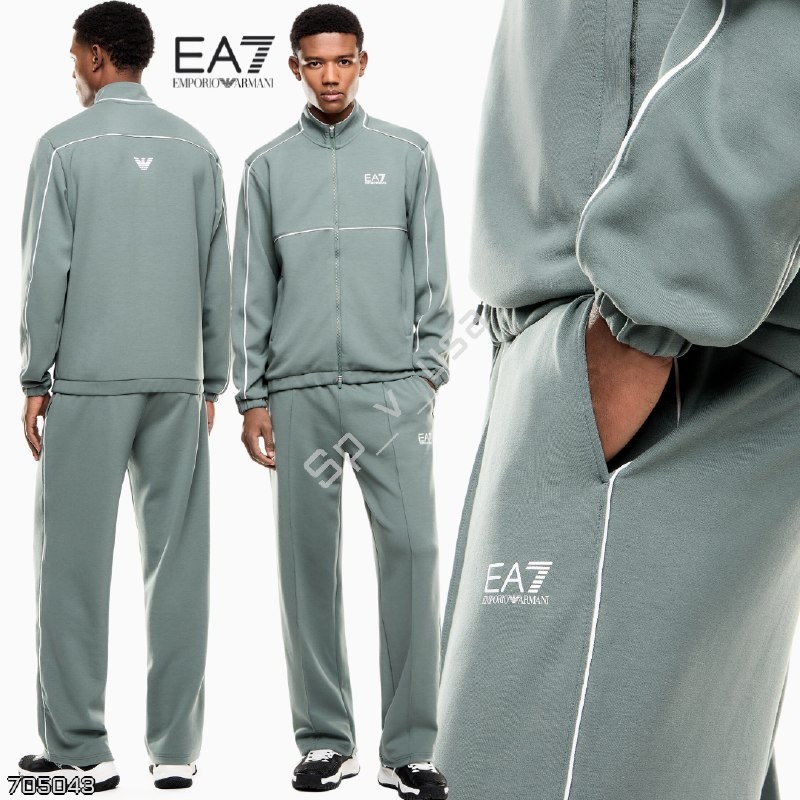 EA7 Emporio Armani 🇺🇸