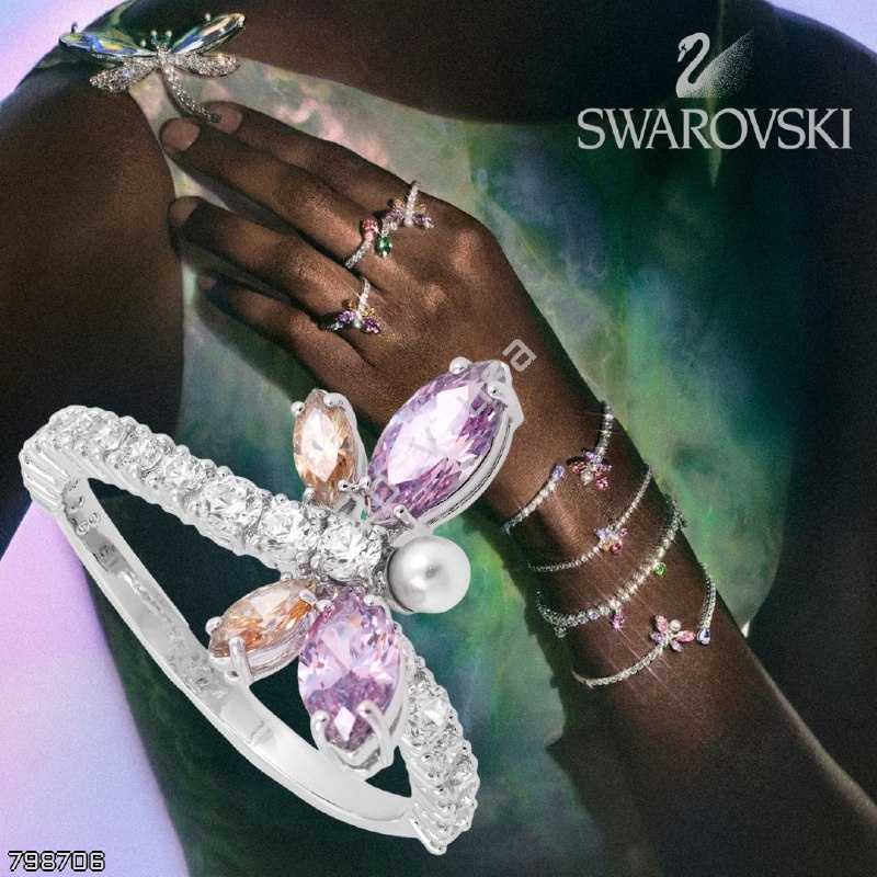 Swarovski x Ariana Grande