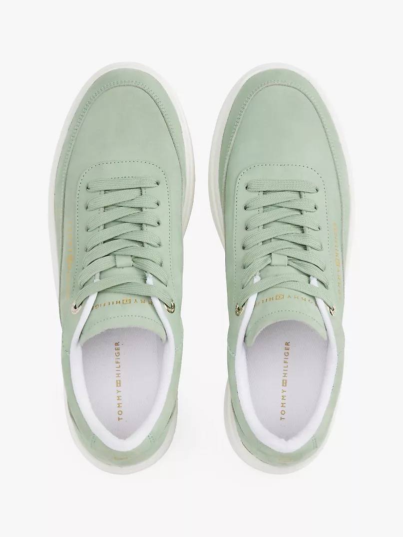 Tommy Hilfiger 🇺🇸 — Весь мир